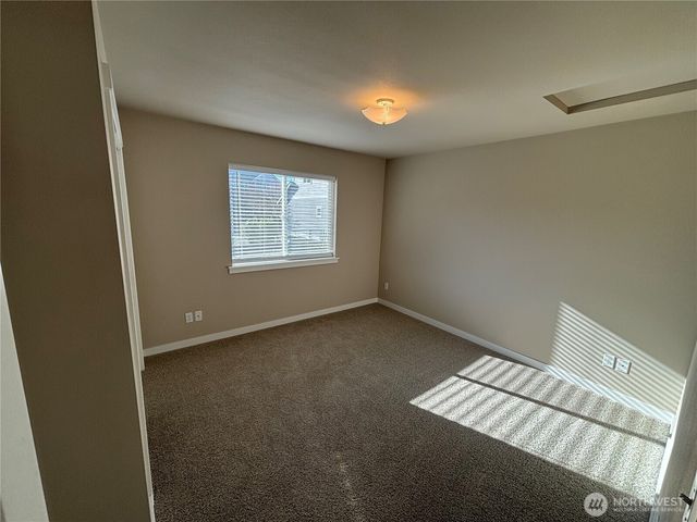 26787 Red Maple Lane NE, Kingston, WA 98346