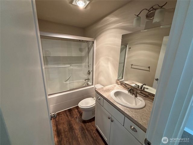 26787 Red Maple Lane NE, Kingston, WA 98346