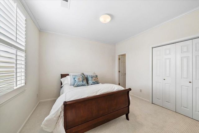 1004 RIVER LANDING DR, Memphis, TN 38103