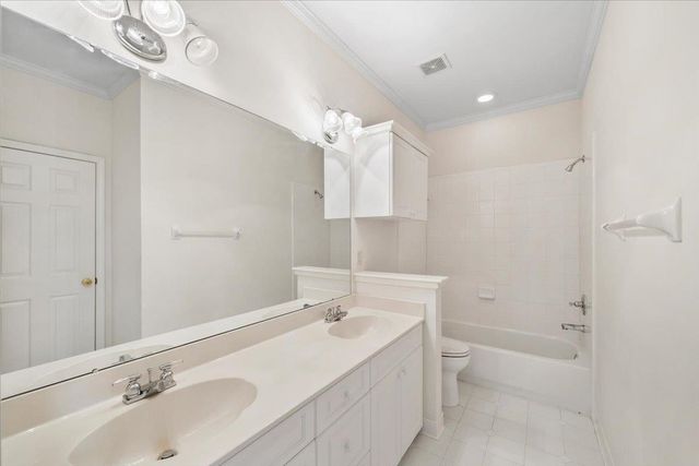 1004 RIVER LANDING DR, Memphis, TN 38103