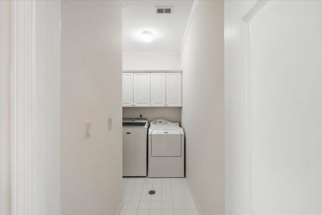 1004 RIVER LANDING DR, Memphis, TN 38103