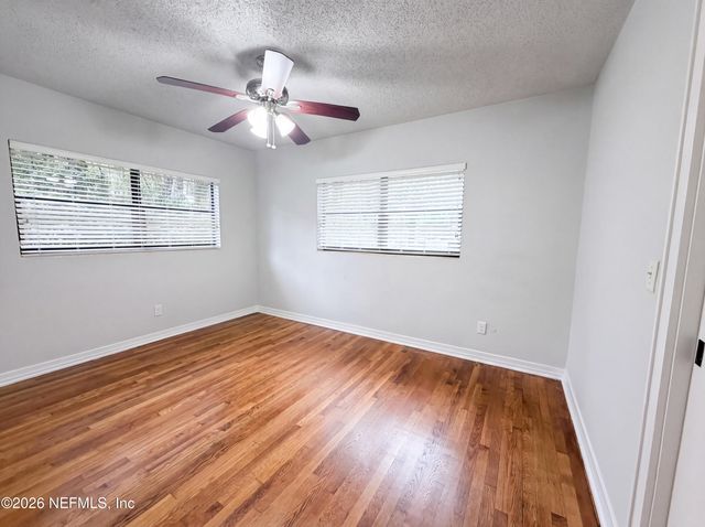 2020 CHERRY Lane, Palatka, FL 32177