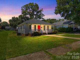 210 York Avenue, Kannapolis, NC 28083