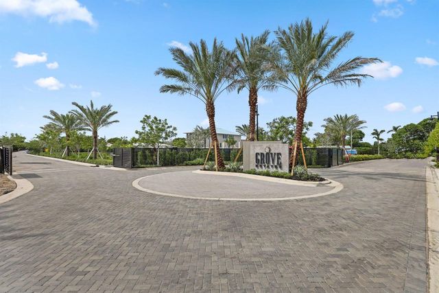 330 Grove Place, Delray Beach, FL 33444