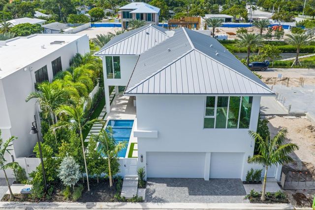 330 Grove Place, Delray Beach, FL 33444
