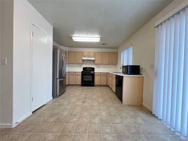 5322 Edna Crane Avenue, North Las Vegas, NV 89031