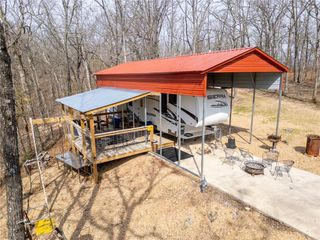 32555 Sagrada Beach Road, Lincoln, MO 65338