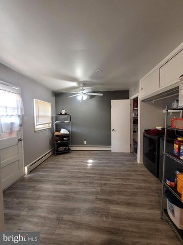 107 GROVE ST, Morrisville, PA 19067