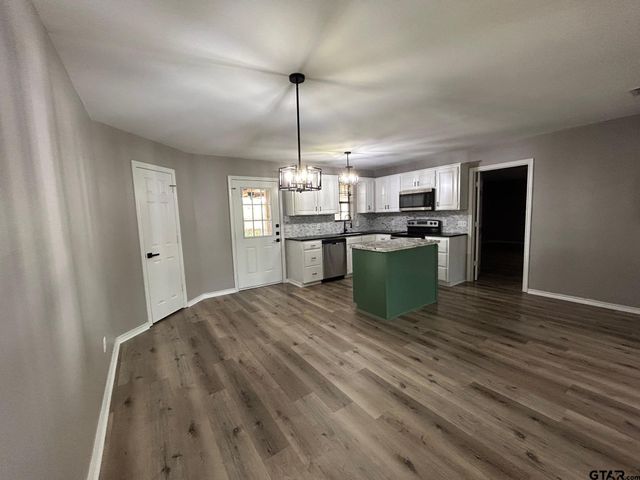 10052 Lakeshore, Tyler, TX 75709