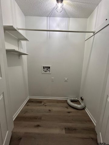 10052 Lakeshore, Tyler, TX 75709