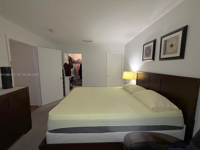 3858 SW 153rd Pl, Miami, FL 33185