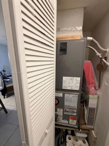 3858 SW 153rd Pl, Miami, FL 33185