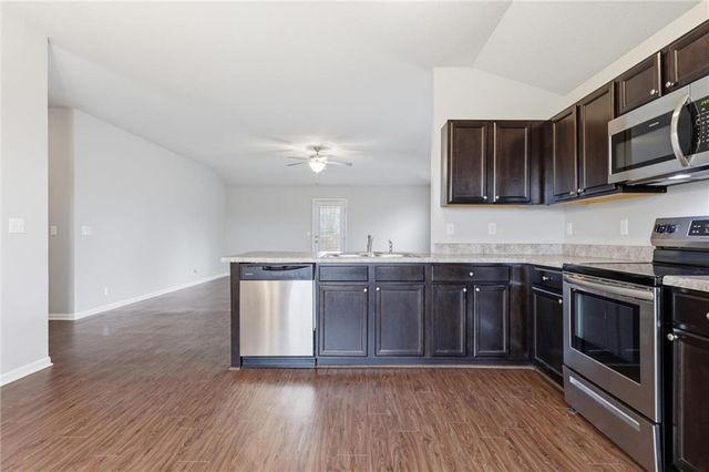 17170 S Kill Creek Road, Gardner, KS 66030