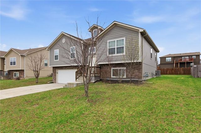 17170 S Kill Creek Road, Gardner, KS 66030