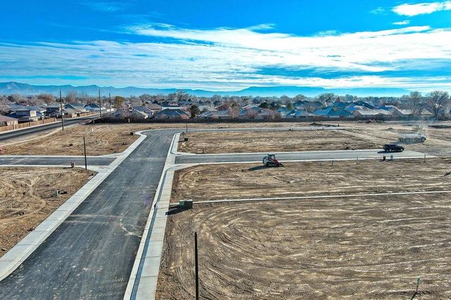 1113 & 1115 Hatchet Canyon Circle, Fruita, CO 81521