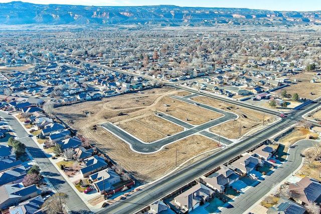 1113 & 1115 Hatchet Canyon Circle, Fruita, CO 81521