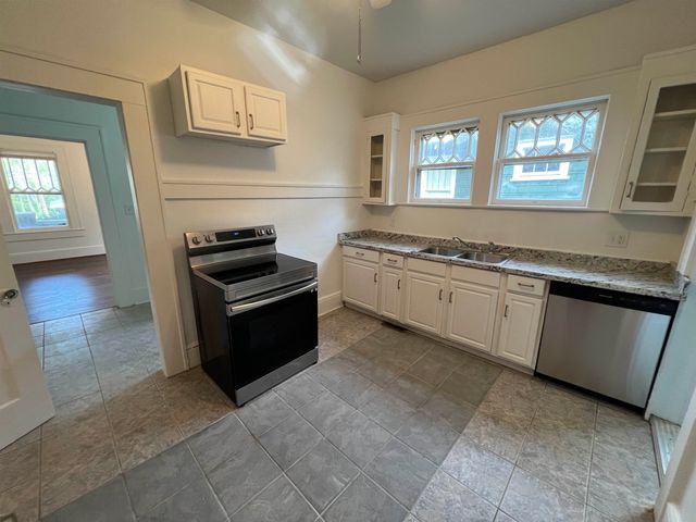 479 Peronneau St, Spartanburg, SC 29301