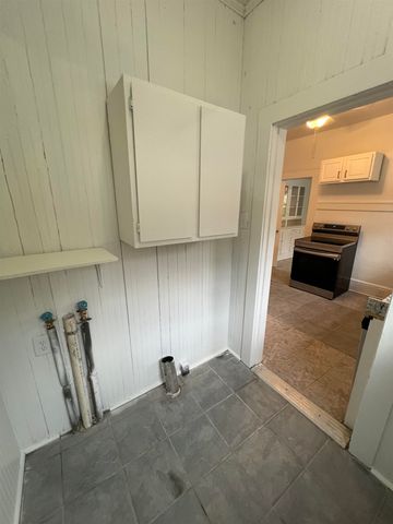 479 Peronneau St, Spartanburg, SC 29301