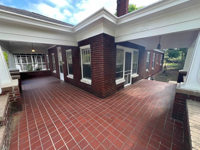 479 Peronneau St, Spartanburg, SC 29301