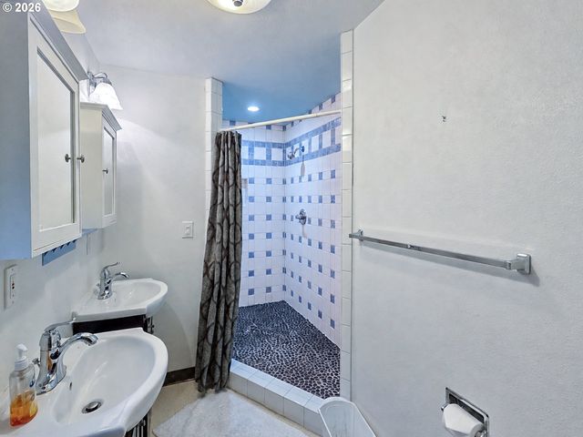 14275 Sw 22ND St, Beaverton, OR 97008