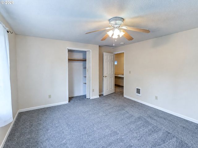 14275 Sw 22ND St, Beaverton, OR 97008