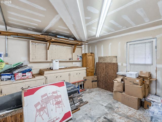14275 Sw 22ND St, Beaverton, OR 97008