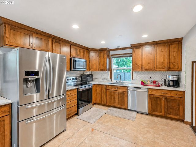 14275 Sw 22ND St, Beaverton, OR 97008