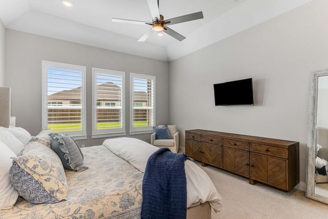 175 Stirling Drive, Argyle, TX 76226