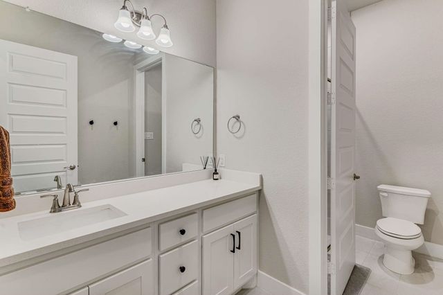 175 Stirling Drive, Argyle, TX 76226