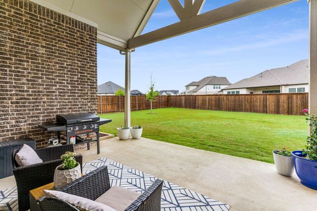 175 Stirling Drive, Argyle, TX 76226