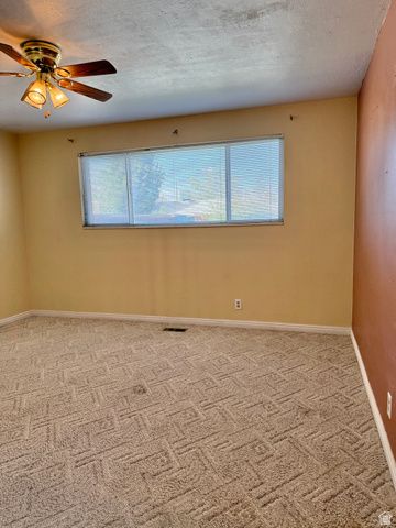 4405 S FAIRLANE CIR, West Valley City, UT 84120