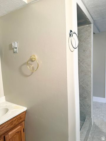 4405 S FAIRLANE CIR, West Valley City, UT 84120