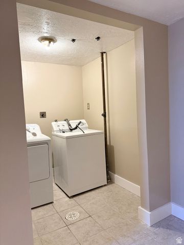 4405 S FAIRLANE CIR, West Valley City, UT 84120