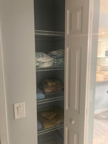 2950 SE Ocean Boulevard 34-5, Stuart, FL 34996