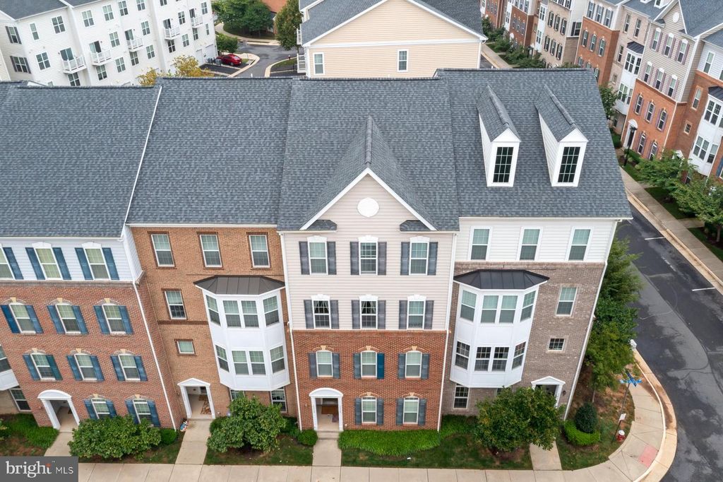 22358 CONCORD STATION TER, Ashburn, VA 20148