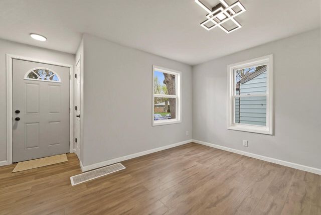 4627 Grant Street, Gary, IN 46408