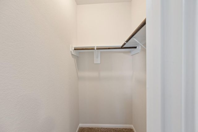 3915 Deledda Drive, Katy, TX 77493