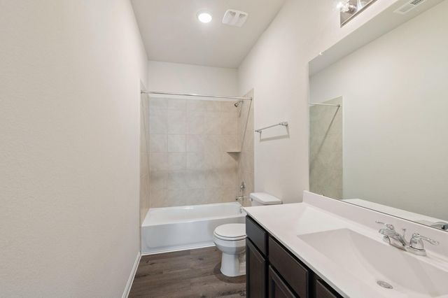3915 Deledda Drive, Katy, TX 77493