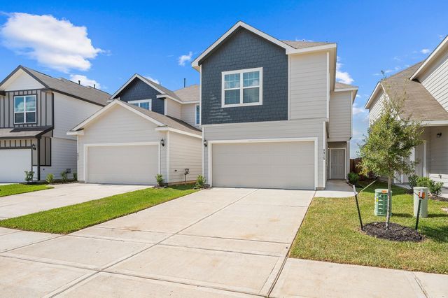 3915 Deledda Drive, Katy, TX 77493