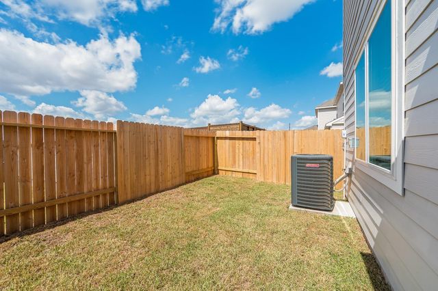 3915 Deledda Drive, Katy, TX 77493