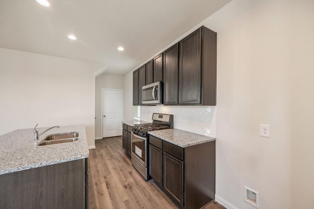 3915 Deledda Drive, Katy, TX 77493