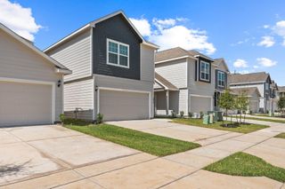 3915 Deledda Drive, Katy, TX 77493