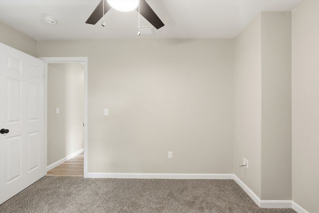 71 Pine St A, Warren, MA 01083