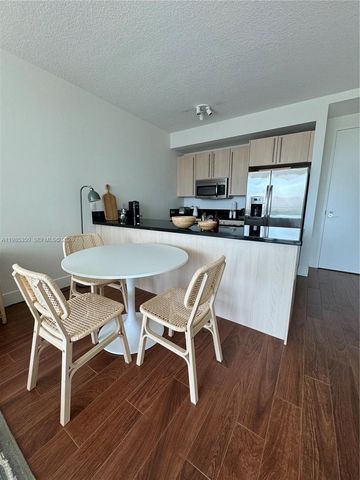 79 SW 12th St 1502-S, Miami, FL 33130