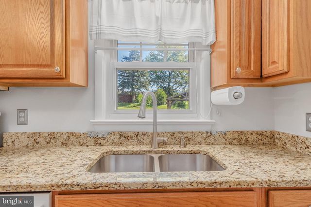 16821 HAMPTON RD, Williamsport, MD 21795