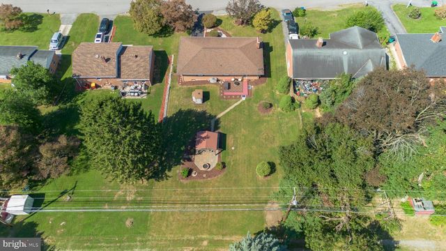 16821 HAMPTON RD, Williamsport, MD 21795