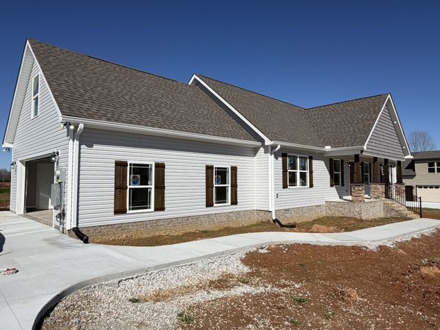 106 Wiseman Ln, Winchester, TN 37398