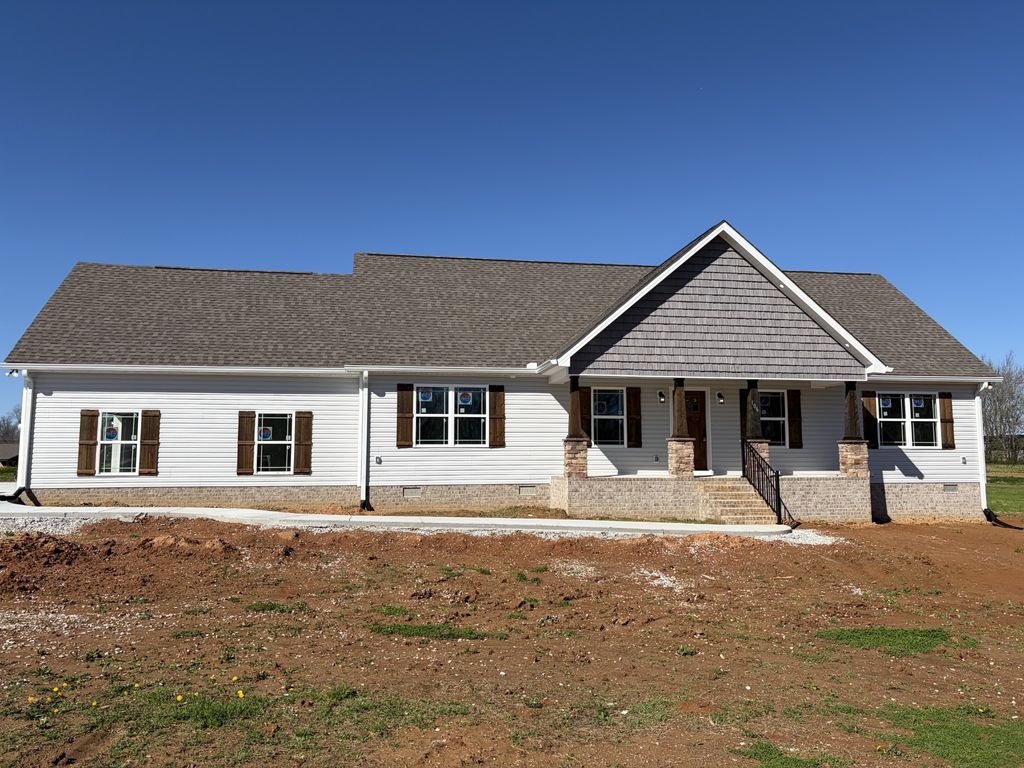 106 Wiseman Ln, Winchester, TN 37398