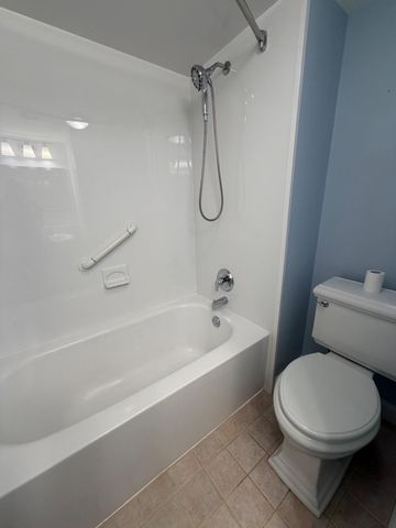 111 LEEDOM WAY, Newtown, PA 18940
