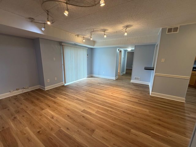 111 LEEDOM WAY, Newtown, PA 18940